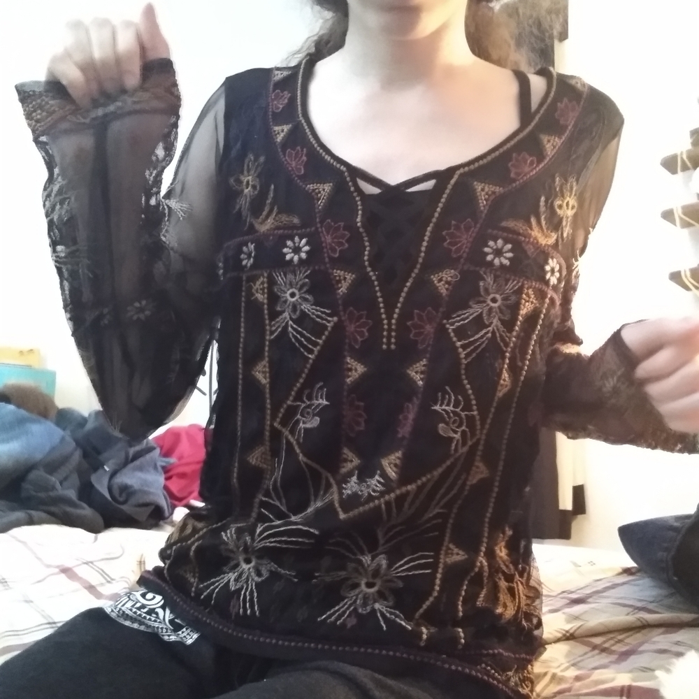 Aeo Flowy Top - image 4